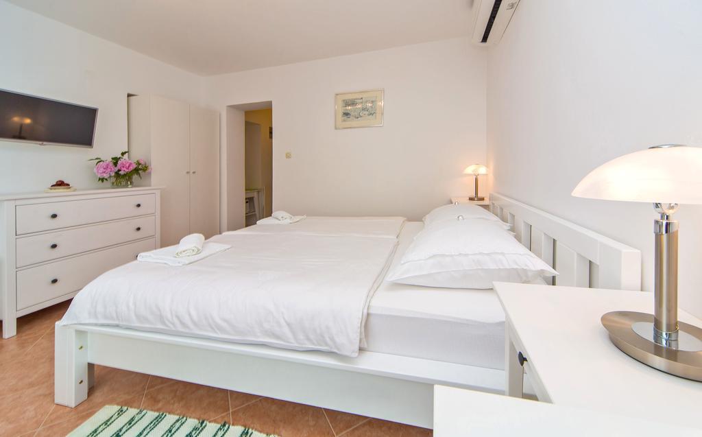 Apartments Jelen Дубровник Стая снимка