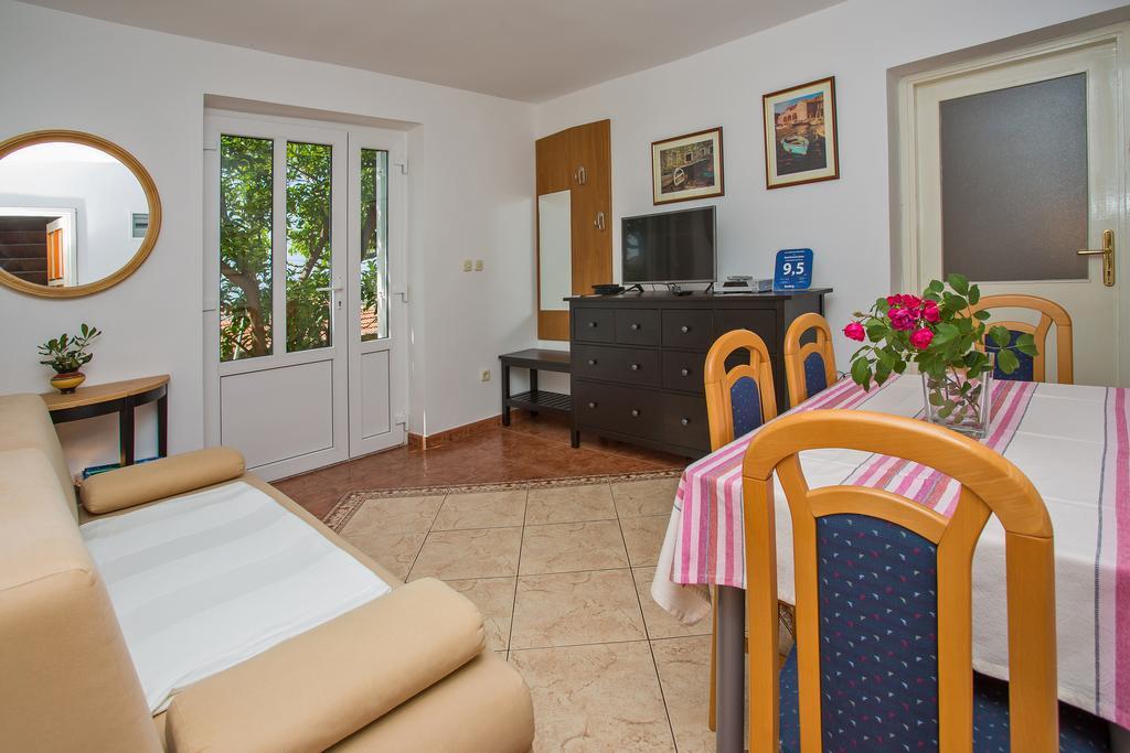 Apartments Jelen Дубровник Екстериор снимка